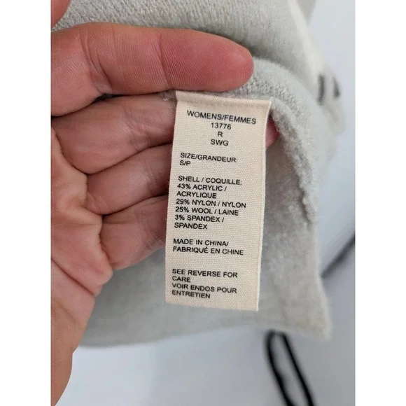 Woolrich Sweater Womens Small Gray Sheep Mountain Wool Blend Knit Novelty Casual - Picture 4 of 9